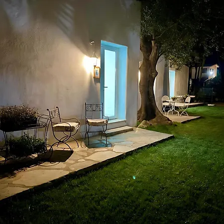 Vendégház Il Giardino Delle Fate San Teodoro