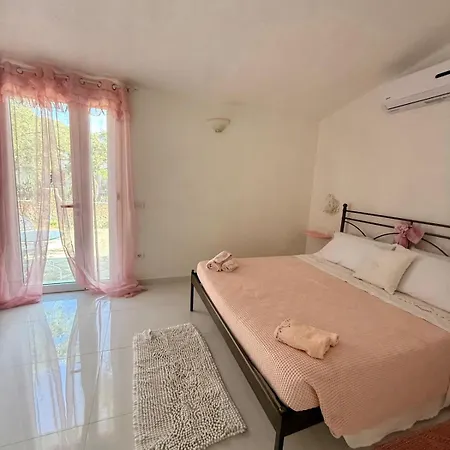 Il Giardino Delle Fate 3* San Teodoro